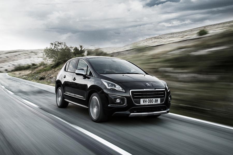  Peugeot 3008 2013 года  (фото 18 из 21)